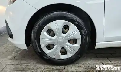 Chevrolet Spark 2016 1.0 Механическая в Москве № 104019, миниатюра 4