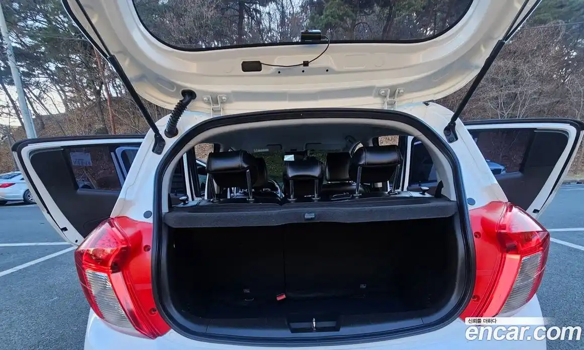 Chevrolet Spark 2018 1.0 Автомат в Москве № 104544, фото 19