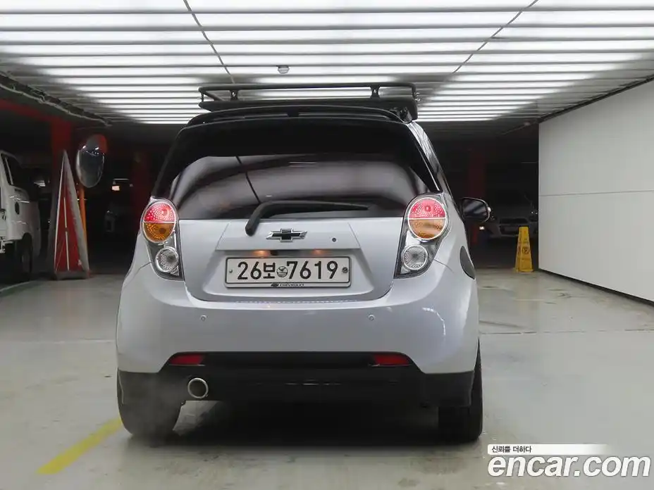 Chevrolet Spark 2012 1.0 Автомат в Москве № 105889, фото 3