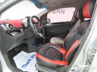 Chevrolet Spark 2012 1.0 Автомат в Москве № 105889, миниатюра 5