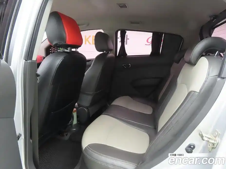 Chevrolet Spark 2012 1.0 Автомат в Москве № 105889, фото 6