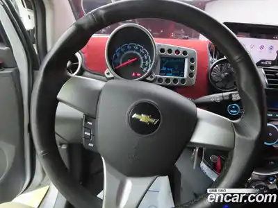 Chevrolet Spark 2012 1.0 Автомат в Москве № 105889, миниатюра 8