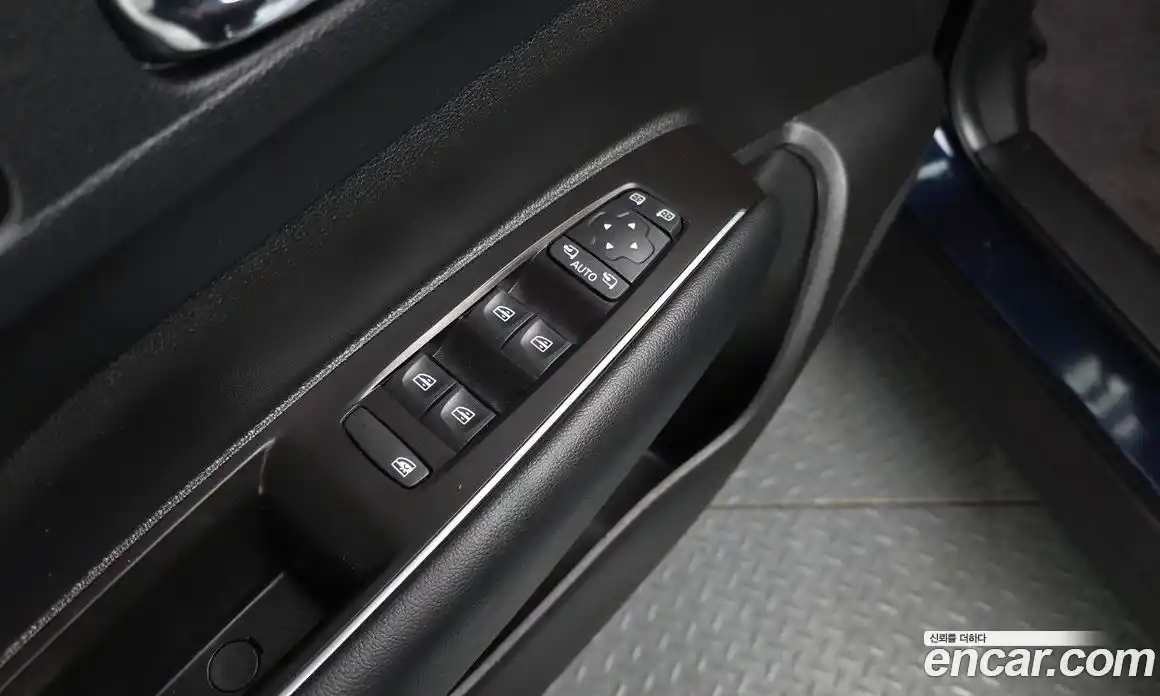 Renault QM6 2025 2.0 Автомат в Москве № 106089, фото 10