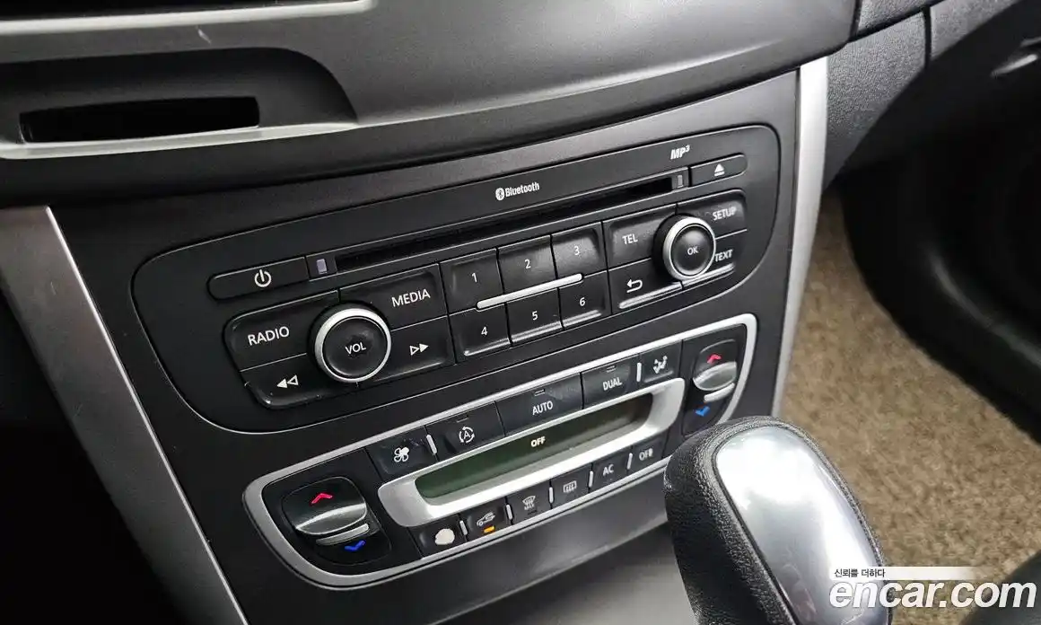 Renault SM5 2015 1.5 Автомат в Москве № 106126, фото 17