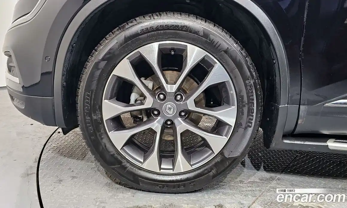 Renault QM6 2019 2.0 Автомат в Москве № 106468, фото 17