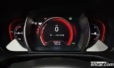 Renault QM6 2017 2.0 Автомат в Москве № 106784, миниатюра 4