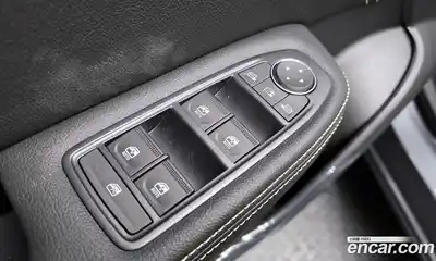 Renault Arkana 2026 1.6 Автомат в Москве № 106855, миниатюра 4