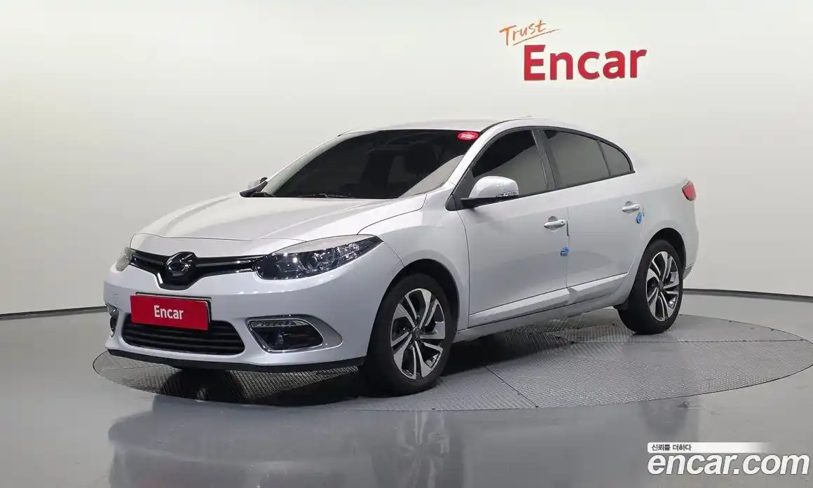 Renault SM3 2019 1.6 Автомат в Москве № 107194, фото 14