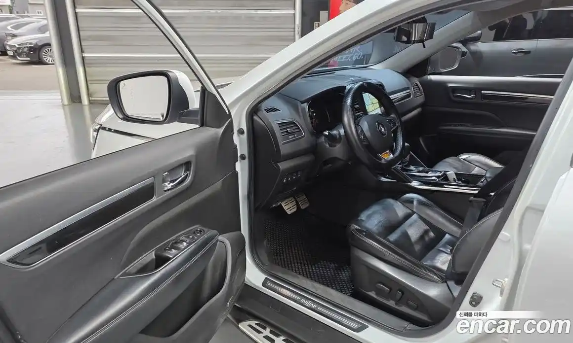 Renault QM6 2018 2.0 Автомат в Москве № 107285, фото 14