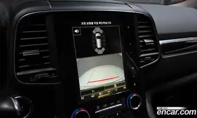 Renault QM6 2018 2.0 Автомат в Москве № 107285, миниатюра 7