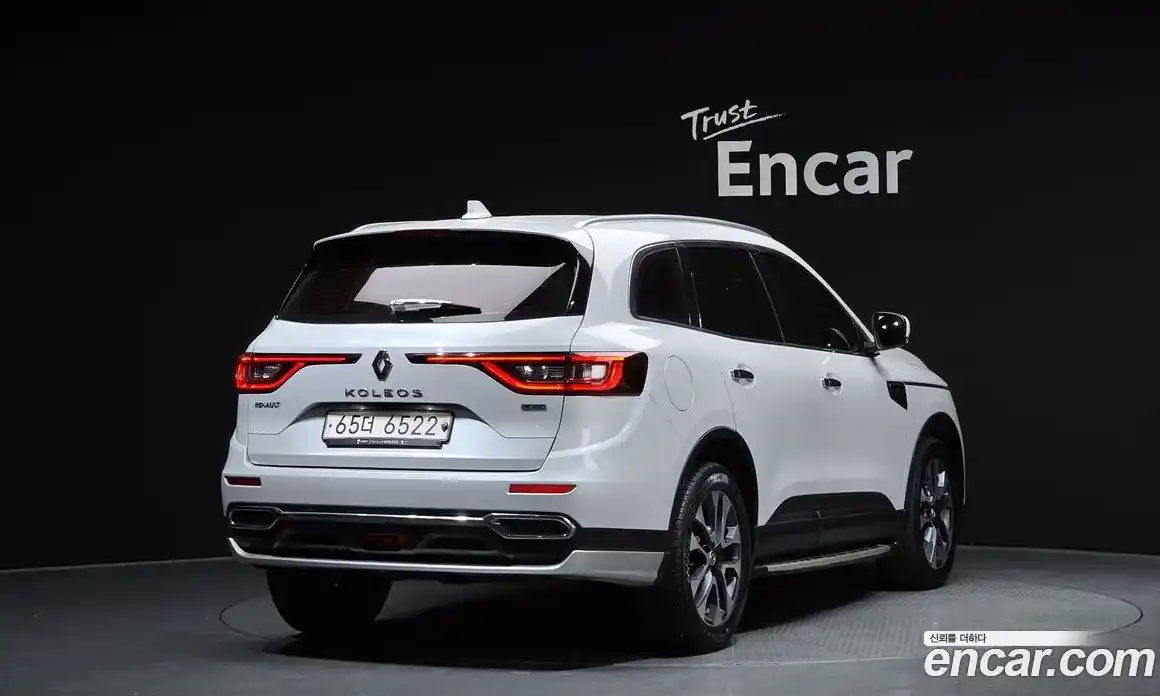 Renault QM6 2018 2.0 Автомат в Москве № 107285, фото 9