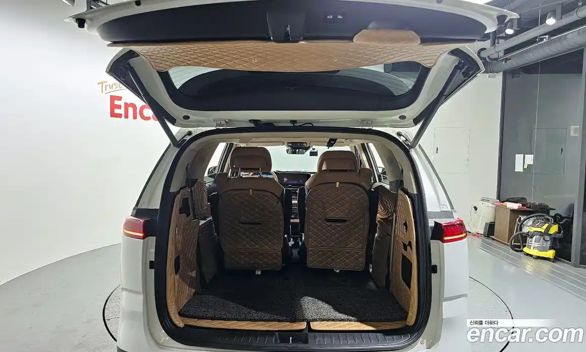 Kia Canival 2021 2.2 Автомат в Москве № 10943, фото 20