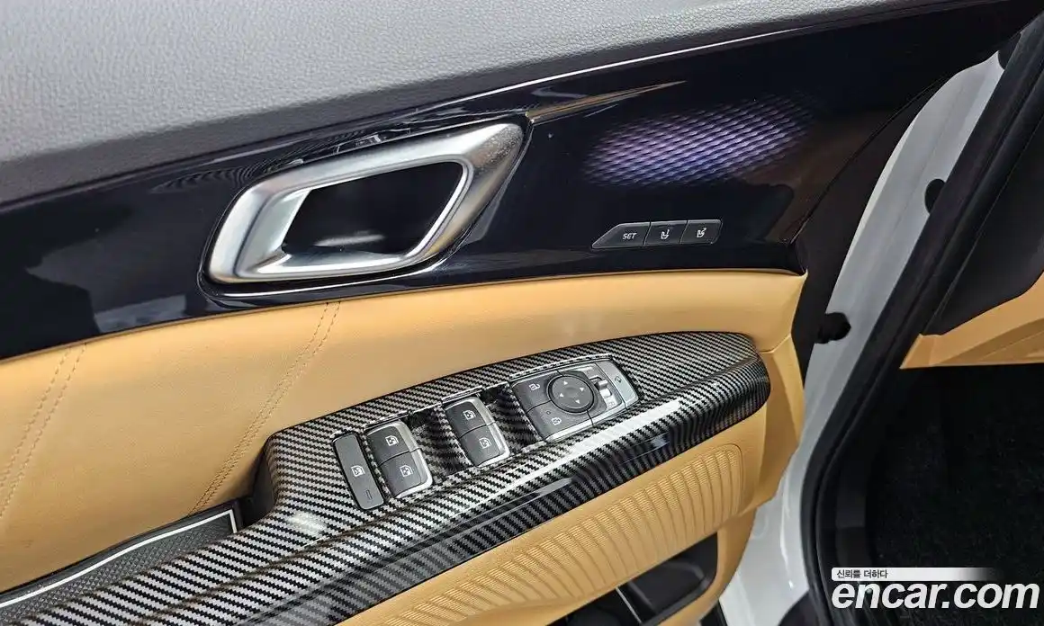 Kia Canival 2021 2.2 Автомат в Москве № 10943, фото 8