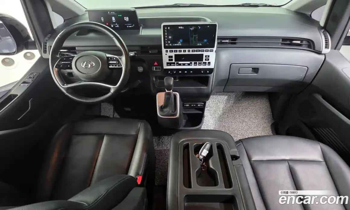 Hyundai Staria 2023 2.2 Автомат в Москве № 109863, фото 14