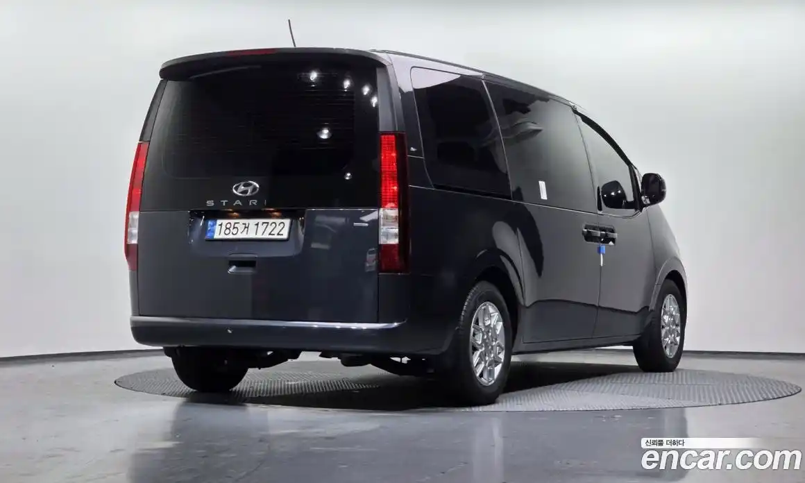 Hyundai Staria 2023 2.2 Автомат в Москве № 109863, фото 20