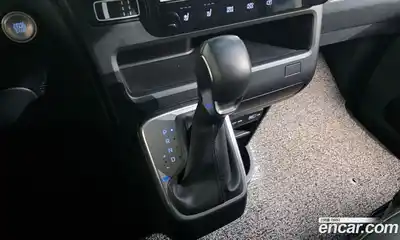 Hyundai Staria 2023 2.2 Автомат в Москве № 109863, миниатюра 9