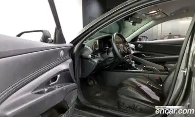 Hyundai Avante 2023 1.6 Автомат в Москве № 111761, миниатюра 5