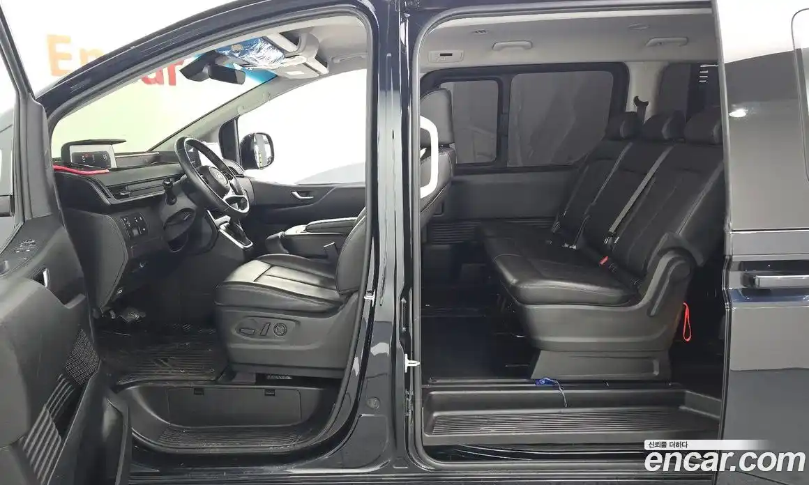 Hyundai Staria 2022 3.5 Автомат в Москве № 113256, фото 16