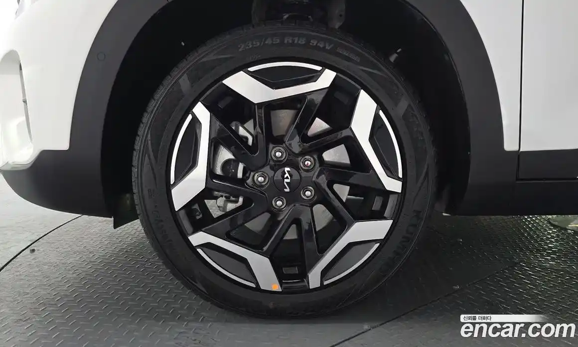 Kia Seltos 2025 1.6 Автомат в Москве № 114172, фото 13