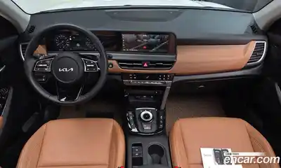 Kia Seltos 2025 1.6 Автомат в Москве № 114172, миниатюра 10