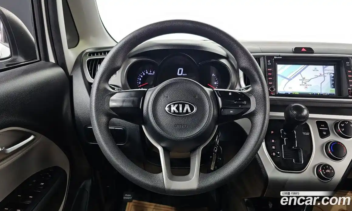 Kia Ray 2020 1.0 Автомат в Москве № 115532, фото 15