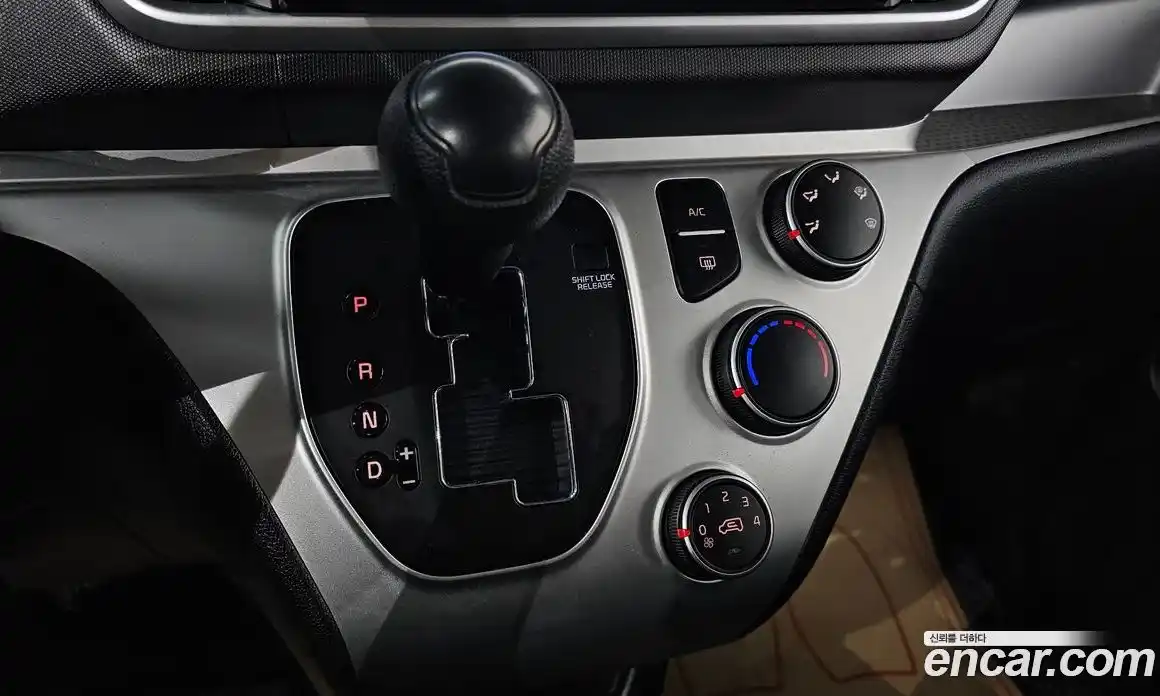 Kia Ray 2020 1.0 Автомат в Москве № 115532, фото 9