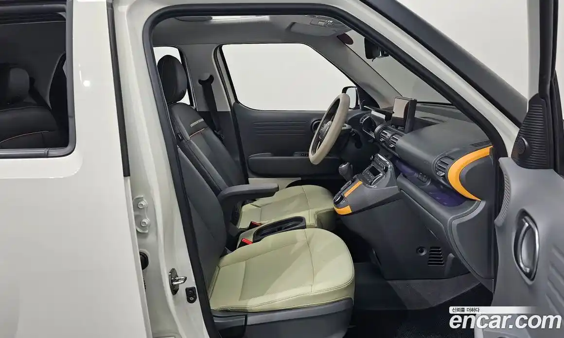 Hyundai Casper 2023 1.0 Автомат в Москве № 117807, фото 13