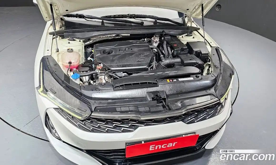 Kia K5 2022 2.0 Автомат в Москве № 120116, фото 15