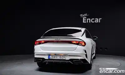 Kia K5 2022 2.0 Автомат в Москве № 120116, миниатюра 2