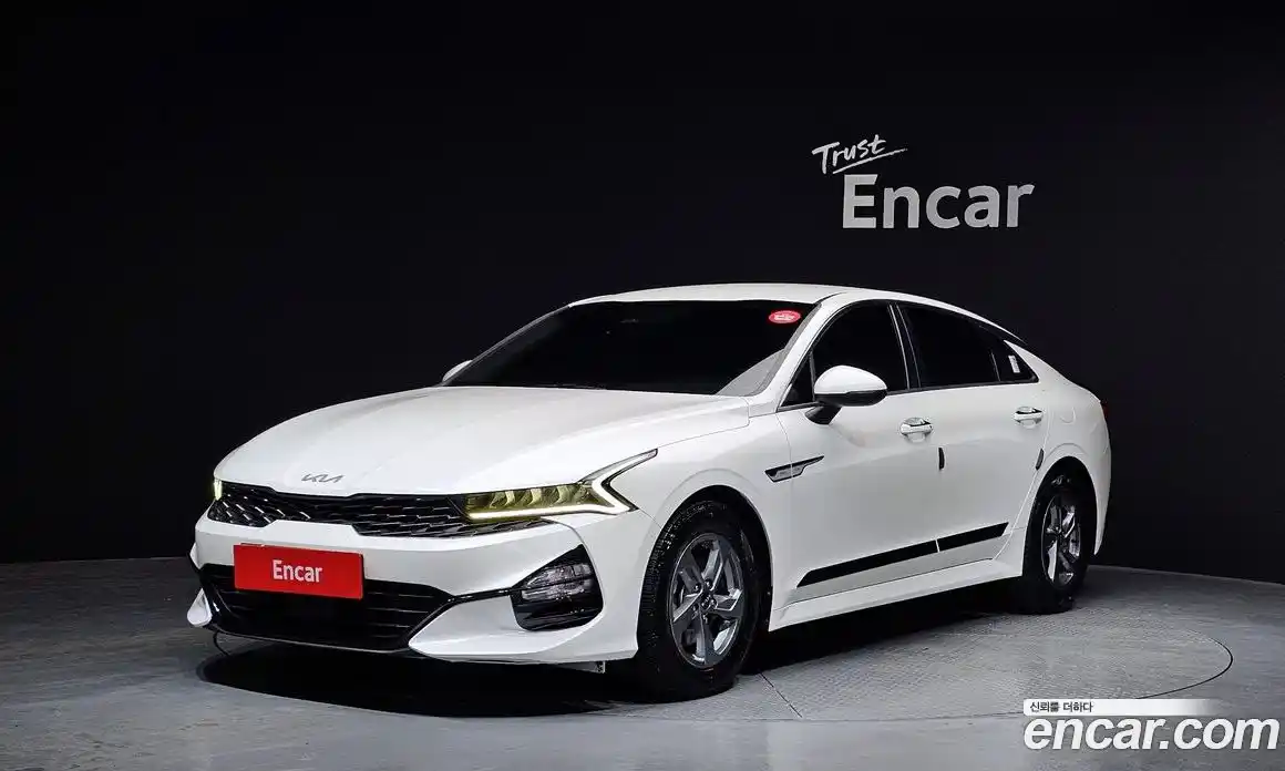 Kia K5 2022 2.0 Автомат в Москве № 120116, фото 4