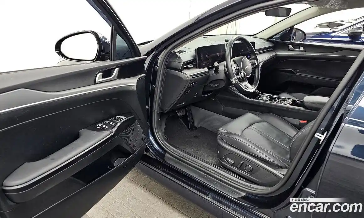 Kia K5 2025 2.0 Автомат в Москве № 120986, фото 15