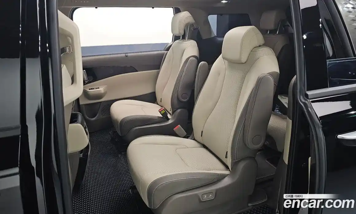 Kia Canival 2026 3.5 Автомат в Москве № 123555, фото 17