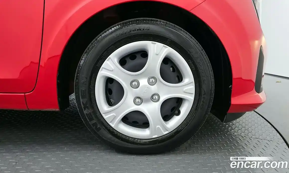 Kia Morning 2024 1.0 Автомат в Москве № 124240, фото 12