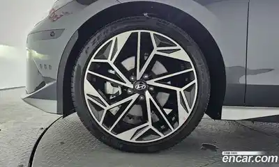 Hyundai Ioniq 6 2023 0.1 Автомат в Москве № 125432, миниатюра 7