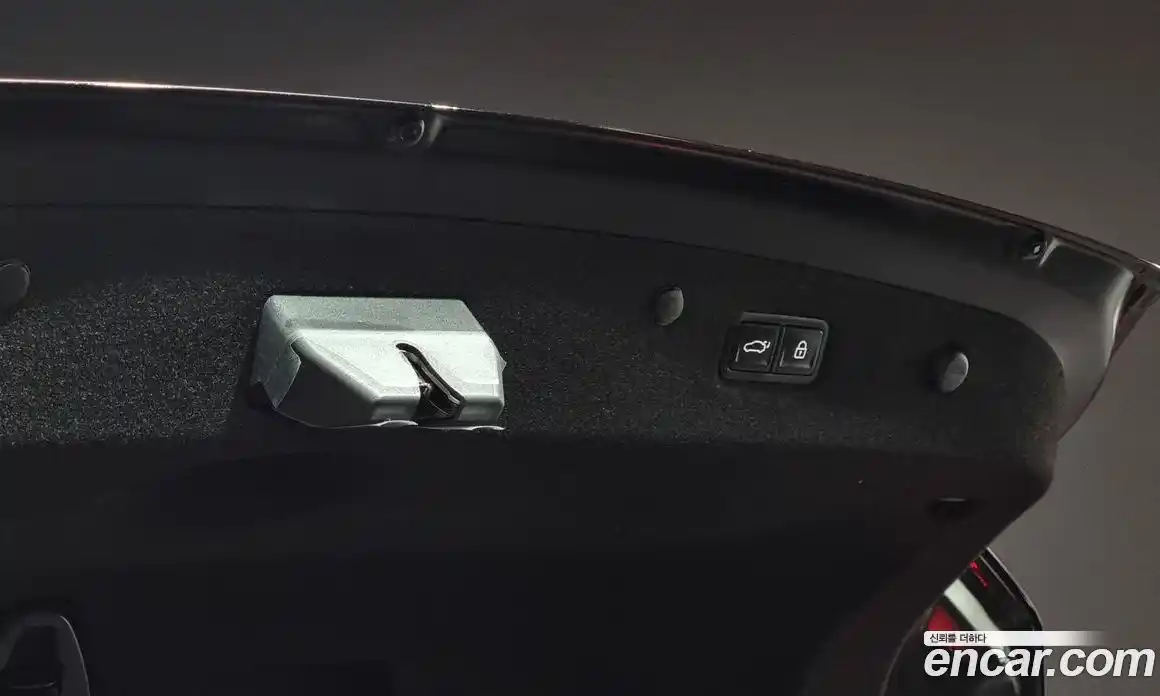 Kia K8 2022 3.5 Автомат в Москве № 127640, фото 16