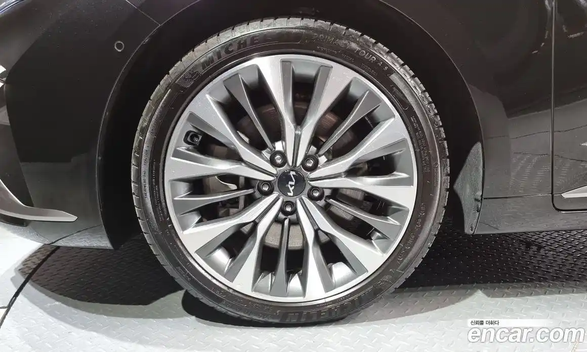 Kia K8 2022 3.5 Автомат в Москве № 127640, фото 4