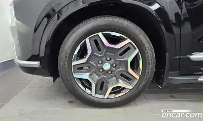 Hyundai Santa Fe 2022 1.6 Автомат в Москве № 128059, миниатюра 4