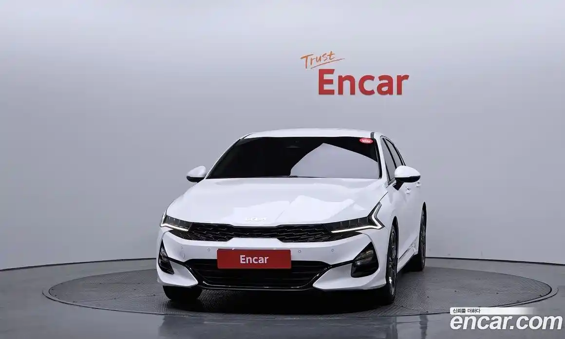 Kia K5 2023 1.6 Автомат в Москве № 128453, фото 13