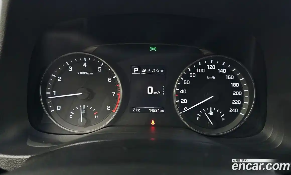 Hyundai Avante 2018 1.6 Автомат в Москве № 130081, фото 19