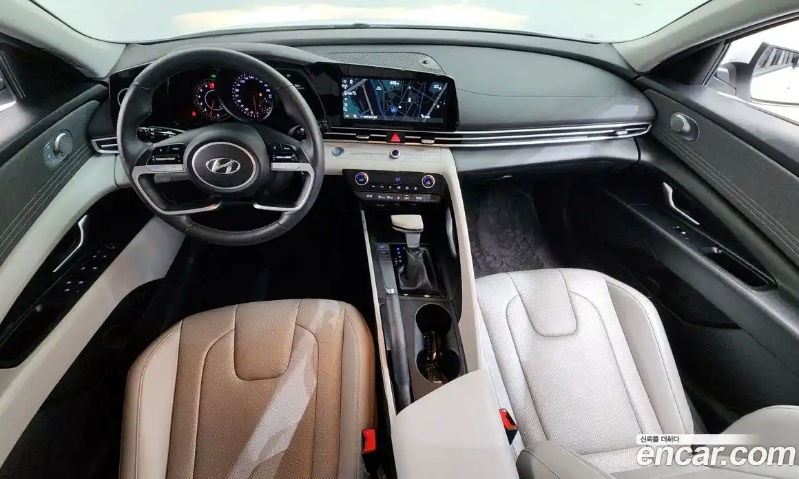 Hyundai Avante 2023 1.6 Автомат в Москве № 130716, фото 17