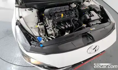 Hyundai Avante 2023 1.6 Автомат в Москве № 130716, миниатюра 2