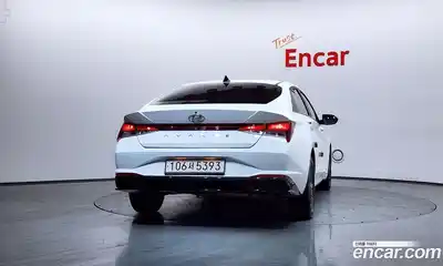 Hyundai Avante 2023 1.6 Автомат в Москве № 130716, миниатюра 5