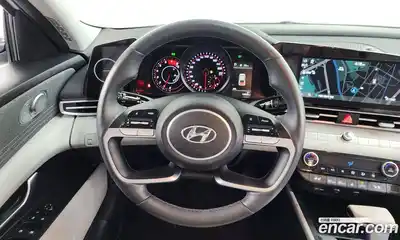 Hyundai Avante 2023 1.6 Автомат в Москве № 130716, миниатюра 10