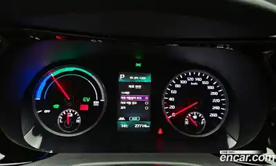 Kia K5 2023 2.0 Автомат в Москве № 132155, миниатюра 3