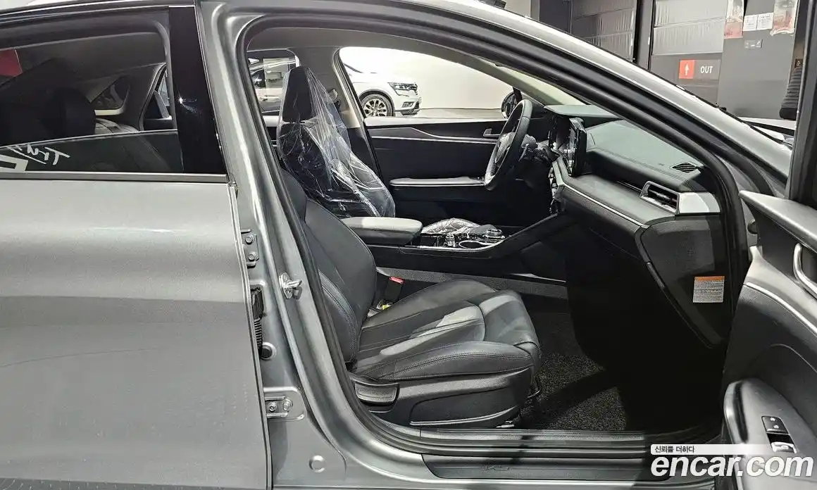 Kia K5 2023 2.0 Автомат в Москве № 132155, фото 5