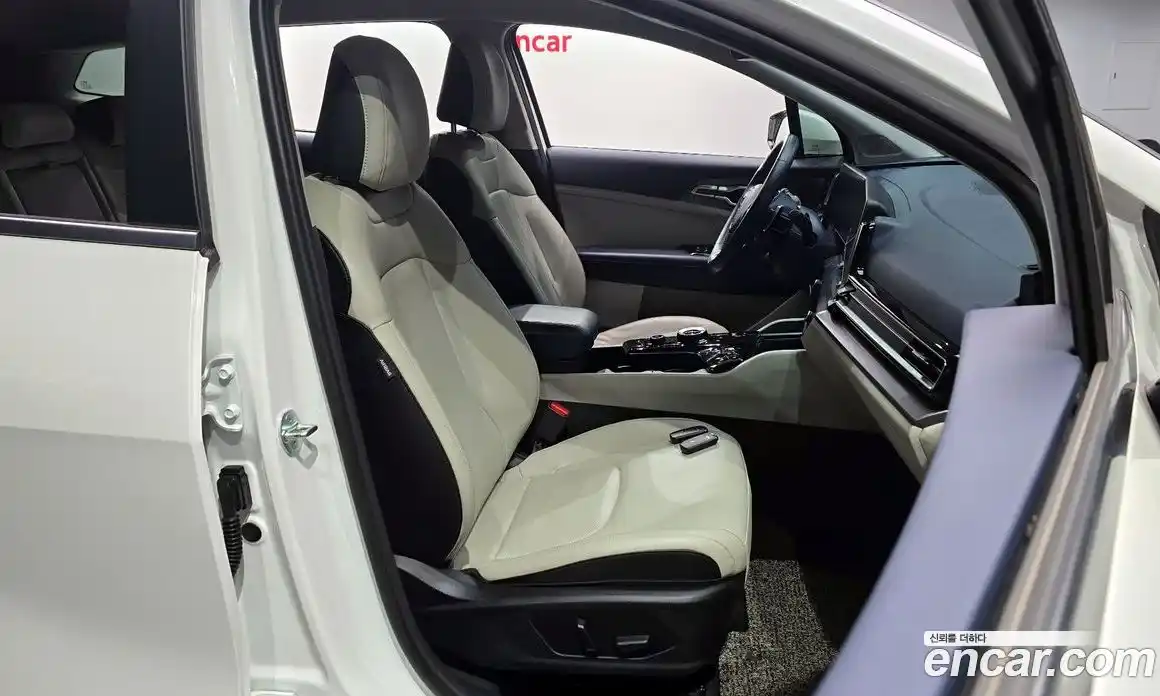 Kia Sportage 2022 1.6 Автомат в Москве № 133160, фото 10