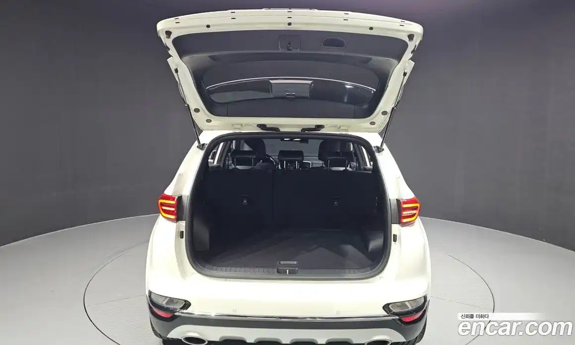 Kia Sportage 2020 2.0 Автомат в Москве № 133328, фото 11