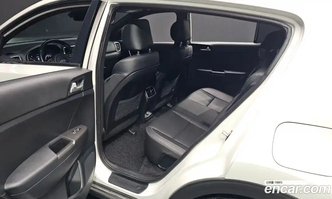 Kia Sportage 2020 2.0 Автомат в Москве № 133328, фото 12