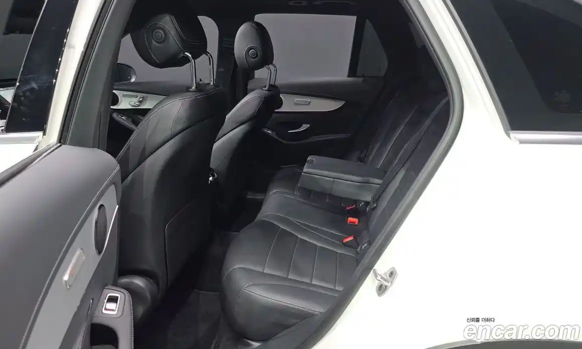 Mercedes-Benz GLC-Class 2022 1.9 Автомат в Москве № 136116, фото 12