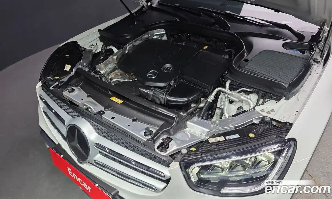 Mercedes-Benz GLC-Class 2022 1.9 Автомат в Москве № 136116, фото 6